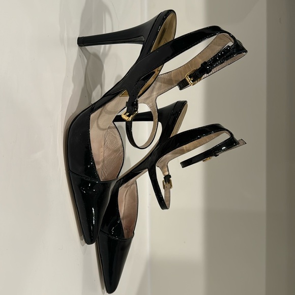 Michael Kors black patent pointy toe heels size 7.5 - Picture 2 of 7